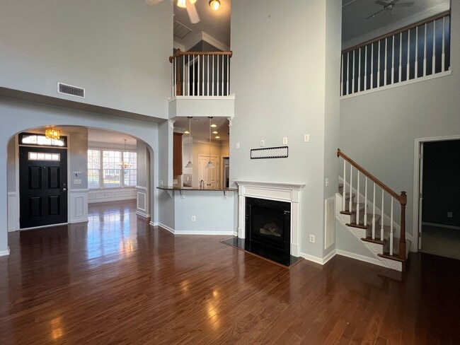 Building Photo - 10117 Falls Meadow Ct