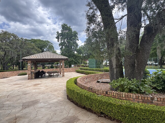 Building Photo - 806 Regatta Cir