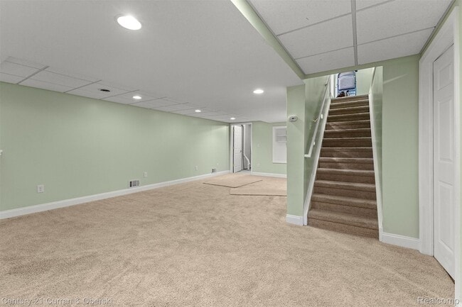 Building Photo - 7164 Richmond Dr