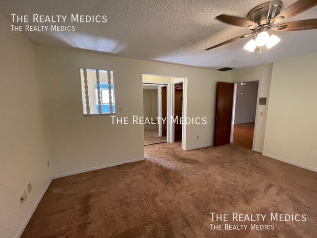 Building Photo - 1168 E Winged Foot Cir