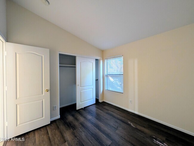 Building Photo - 11134 W Windsor Ave