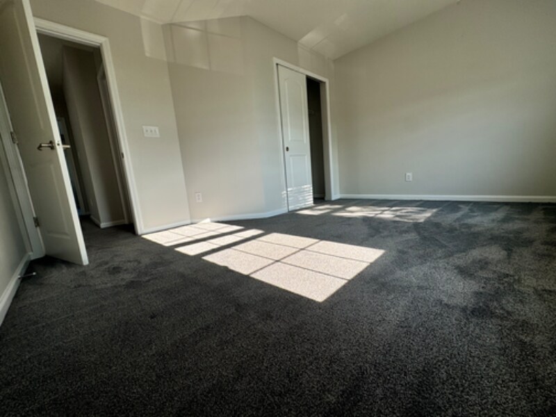 Building Photo - 13255 Minden Dr