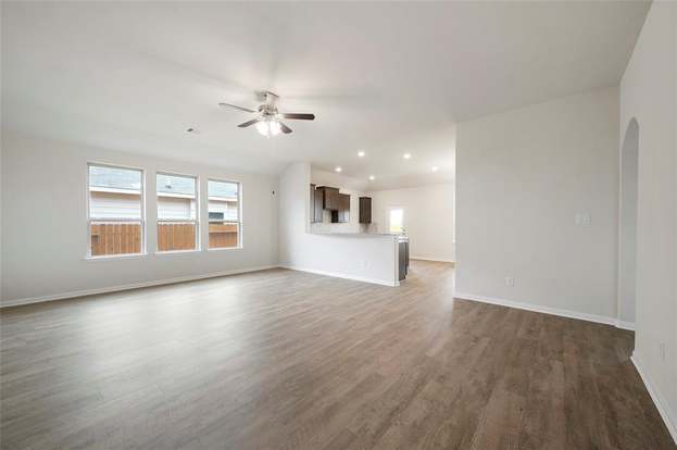 Building Photo - 13096 Laura Lake Dr