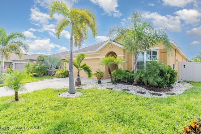 Building Photo - 899 Forest Trace Cir