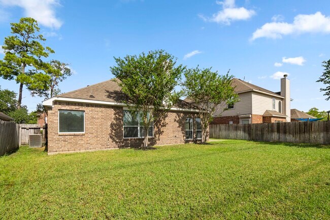 Building Photo - 9907 Brandywood Cir