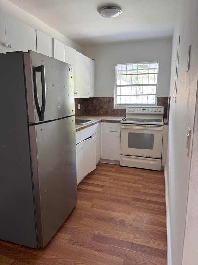 Building Photo - 78 NE 59th Terrace