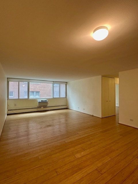 Building Photo - 1516 Hinman Ave