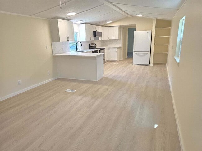 Building Photo - 5060 Evergreen Forest Ln