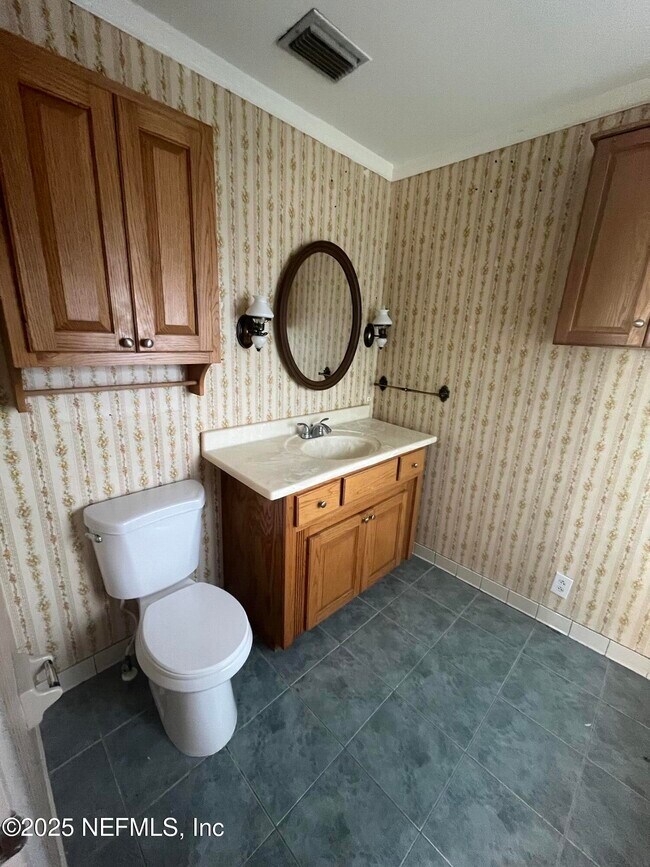 Building Photo - 4754 Sefa Cir N