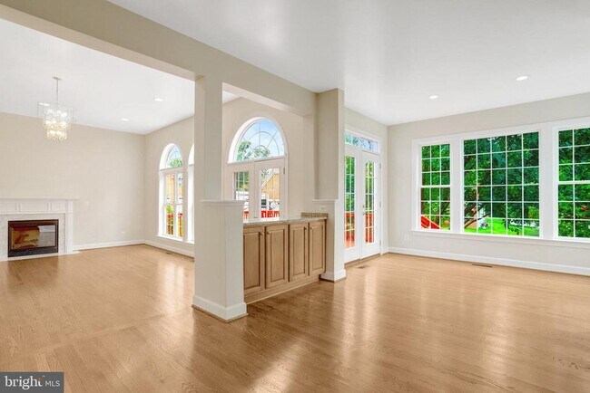 Building Photo - 3803 Bell Manor Ct