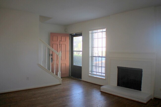 Building Photo - 5100 Allendale Rd