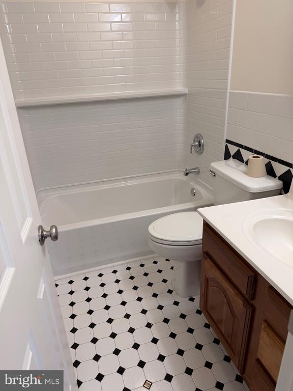 Building Photo - 7285 Clyde Jones Rd