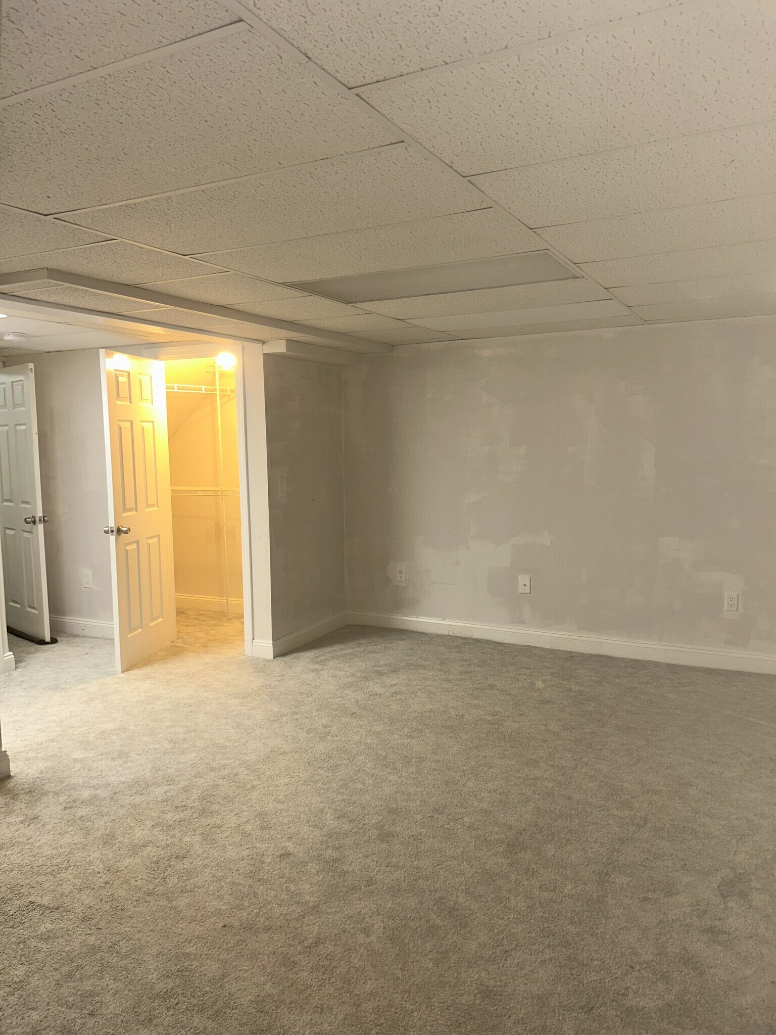 Building Photo - 14 Mayfair Pl