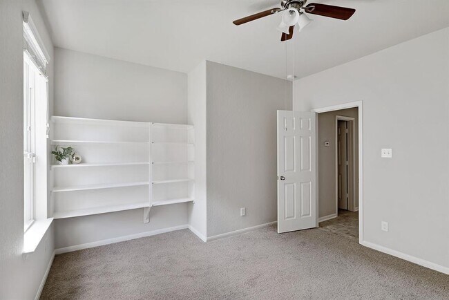 Building Photo - 18543 Gardens End Ln