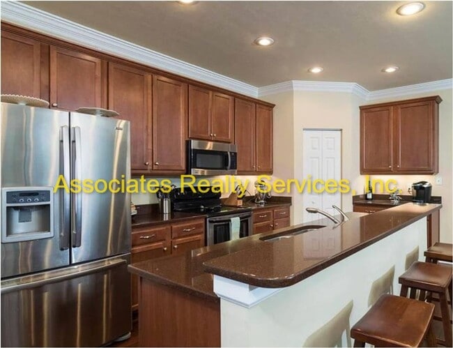 Building Photo - Beautiful Longleaf corner lot home!  Look!!
