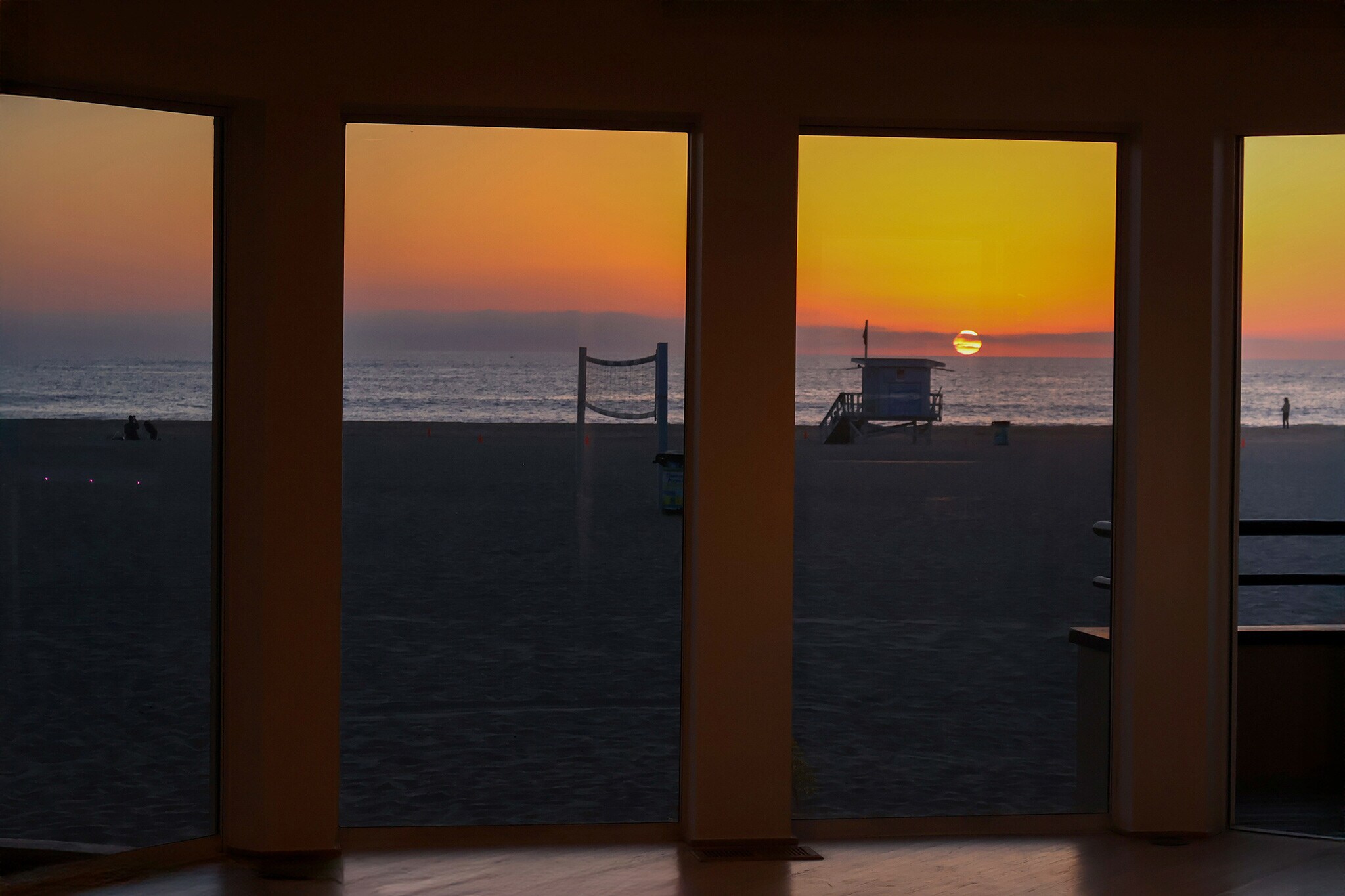 Building Photo - 3505 Ocean Front Walk