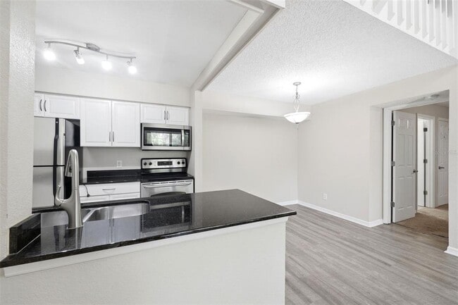 Building Photo - 3274 Haviland Ct