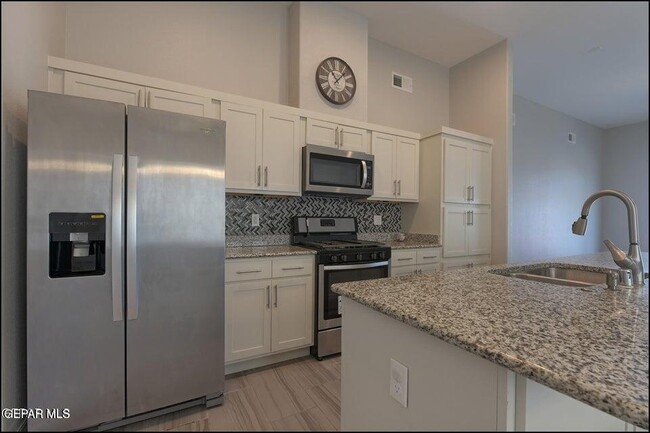 Building Photo - 14512 Charles Foster Ave