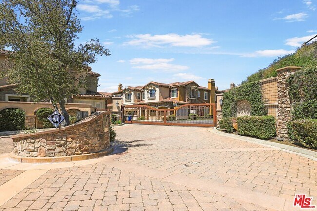 Building Photo - 11507 Verona Dr