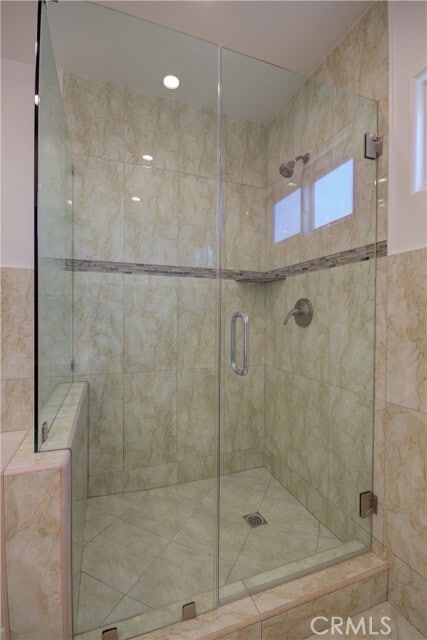 Building Photo - 1367 E Windsor Rd