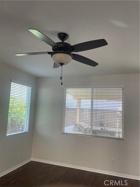 Building Photo - 1526 Beacon