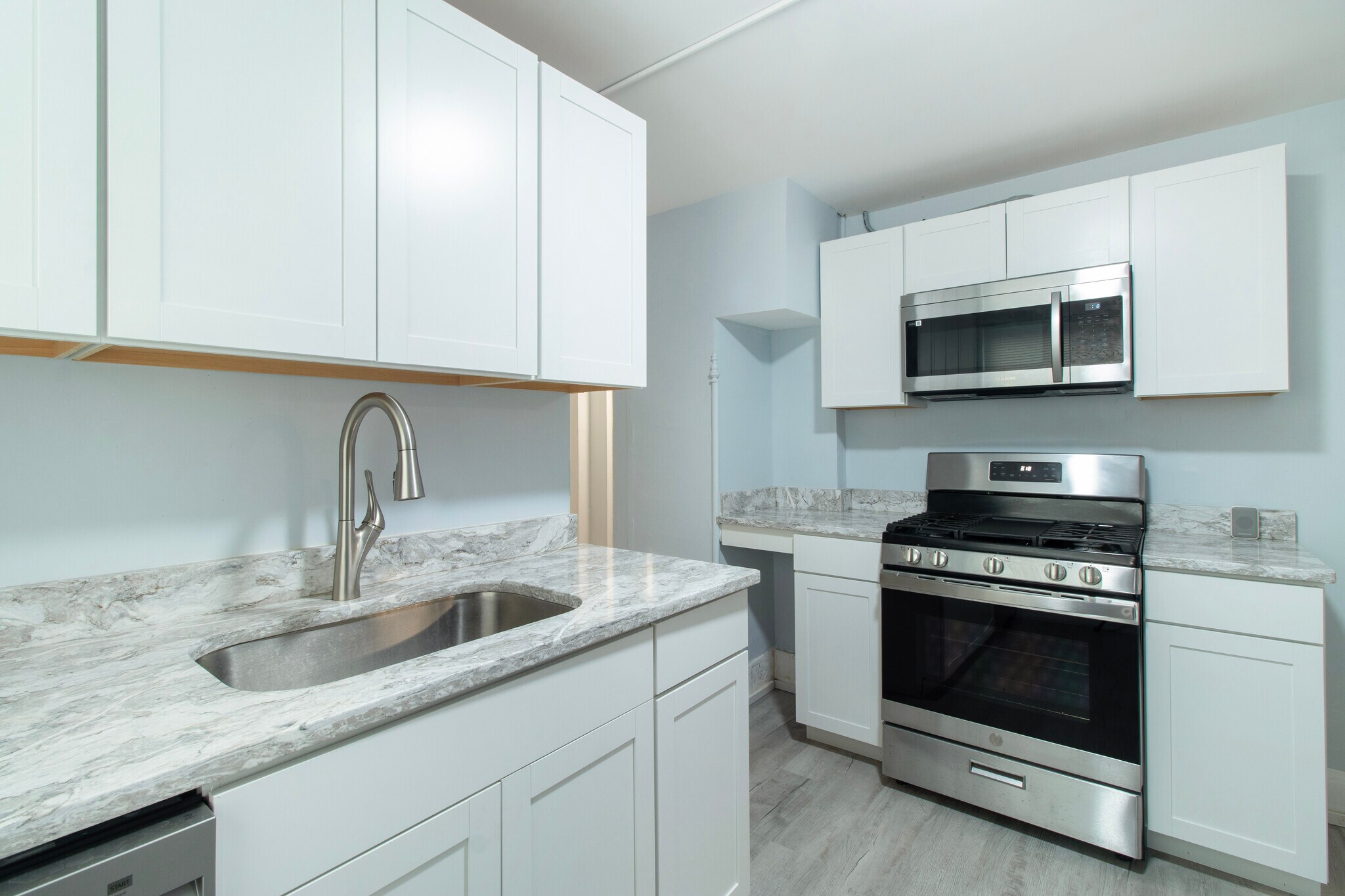 Building Photo - 23 Woodland St