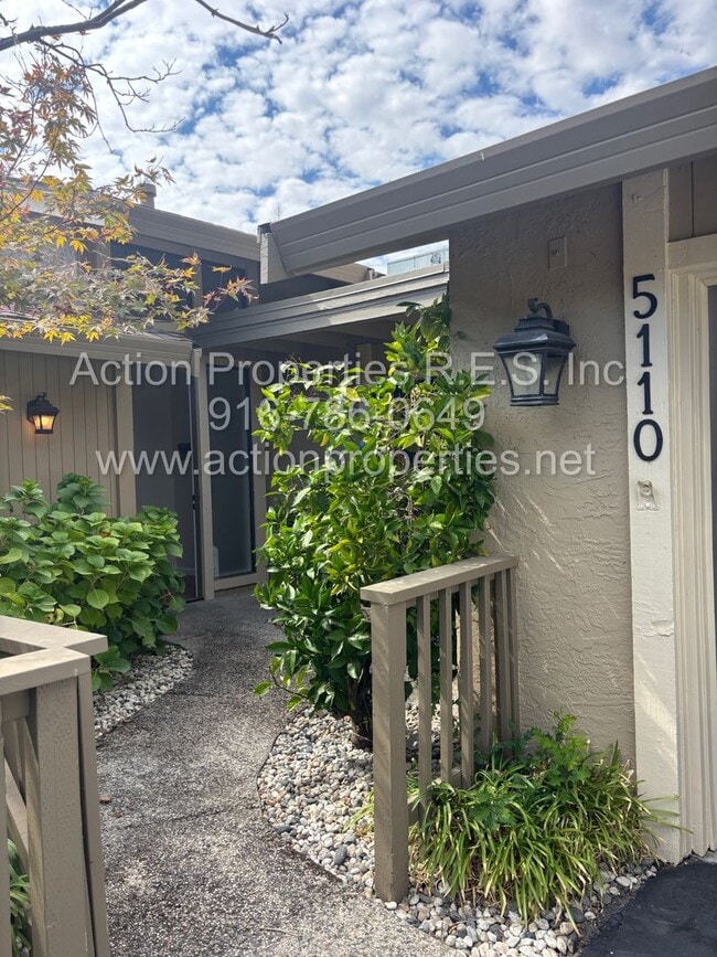 Building Photo - Rocklin 3 Bedroom 2 Bathroom, Single Story...