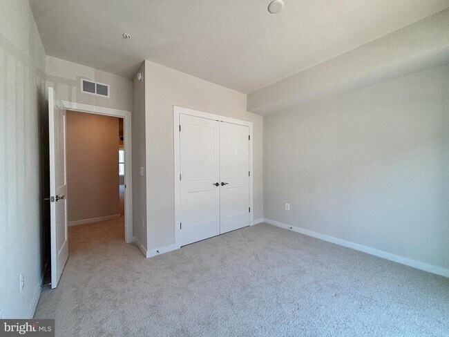 Building Photo - 1104 Dabney Dr