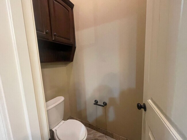 Building Photo - North Bossier Beauty in Tiburon Subdivision