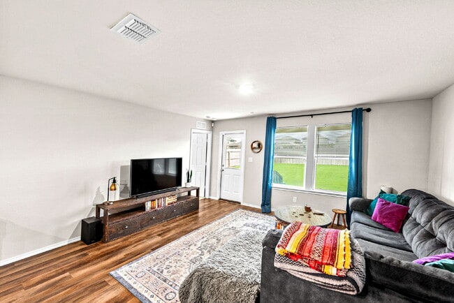 Building Photo - Where Everyday Moments Feel Like Home