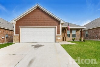 Building Photo - 10333 Ft Teran Trl