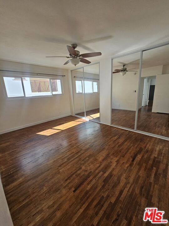 Building Photo - 1537 Laurel Ave