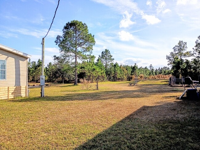 Building Photo - 299 Cayenne St