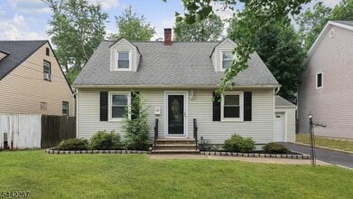 Building Photo - 1751 Mountain Ave