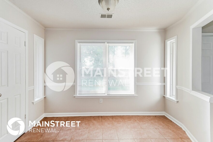 Building Photo - 6757 River Birch Rd