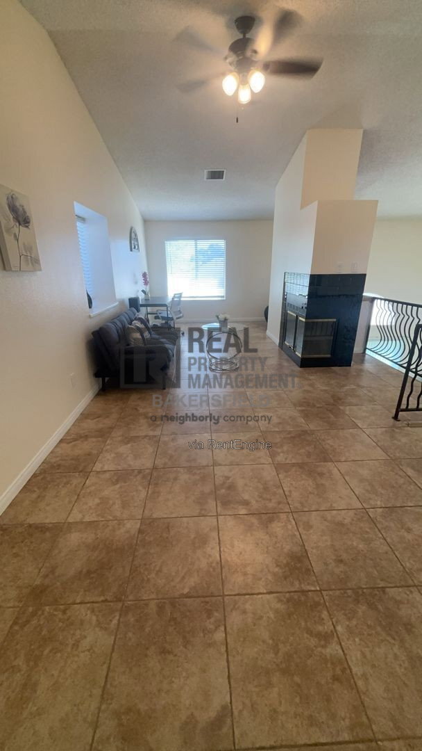 Building Photo - 4213 Southern Breeze Dr