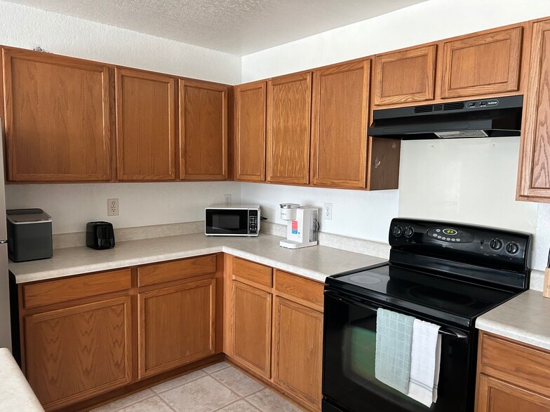 Building Photo - 867 Spyglass Dr