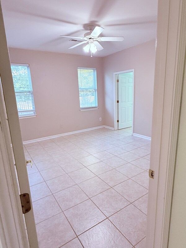 Building Photo - 9496 Night Harbor Dr