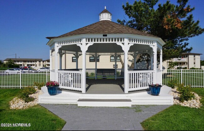 Building Photo - 92 Wharfside Dr