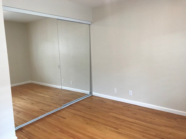 Master Bedroom - 1474 Dos Palos Dr