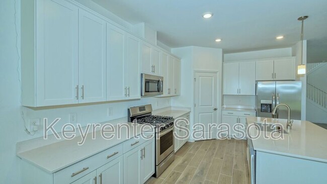 Building Photo - 4873 Seafoam Trl