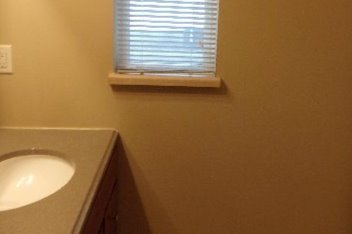 Bathroom - 22 16th Ave N