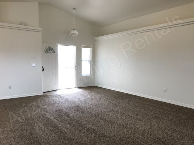 Building Photo - PERFECT CUL-DE-SAC HOME