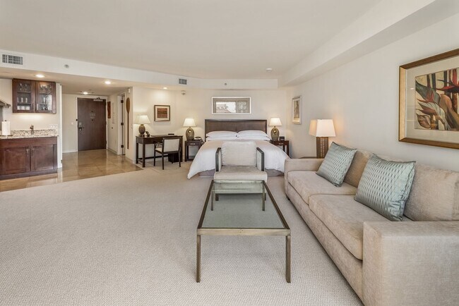 Building Photo - Spacious Waikiki Studio, One Block From Fort Derussy Beach