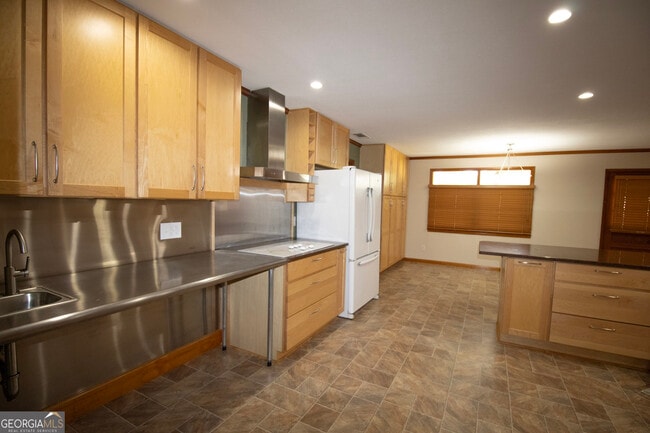 Building Photo - 111 Ashley Ln