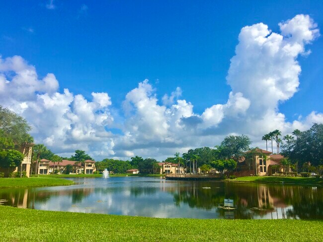 Building Photo - 4863 Via Palm Lakes