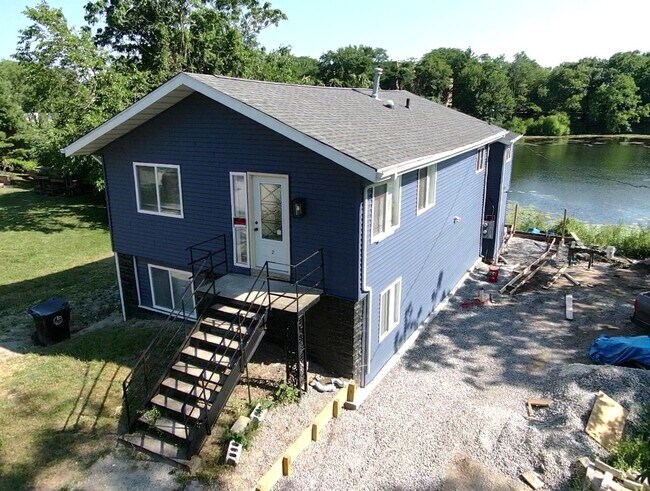 Building Photo - 5801 Juniper Ave