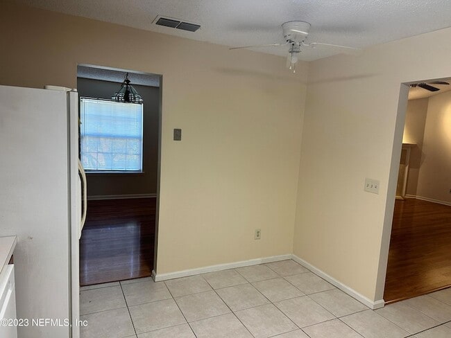 Building Photo - 4345 Gran Meadows Ln S