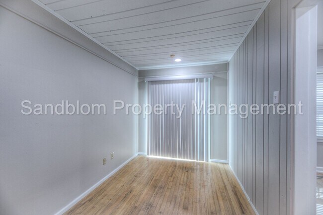 Building Photo - For Lease | Midtown Tulsa | Available Now!