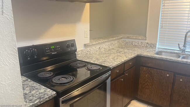 Building Photo - 2607 San Sebastian Cir